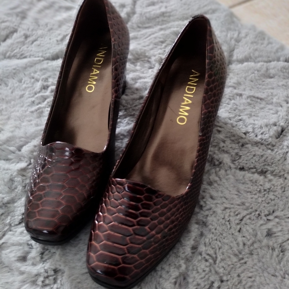 Work heels size 6